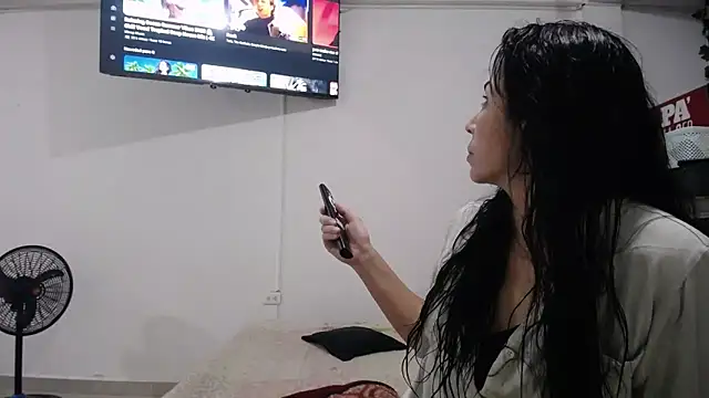 yohacriss online show from 09/18/25, 10:12