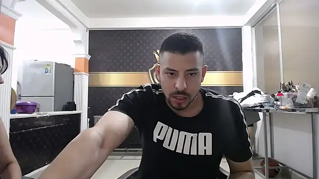 yohacriss online show from 10/16/25, 10:22