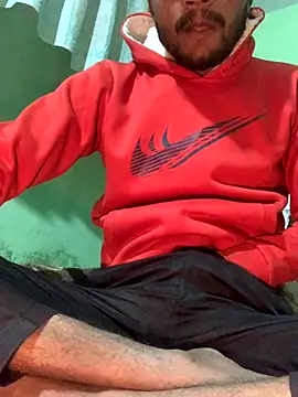 Snapshot of uniquesexyboy5689 chatting on 11/28/25, 03:36 uniquesexyboy5689 online show from 11/28/25, 03:36