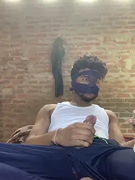 uniquesexyboy5689 online show from 03/21/26, 08:30