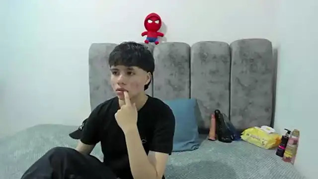 Bruno Cruzz online show from 03/26/26, 02:39