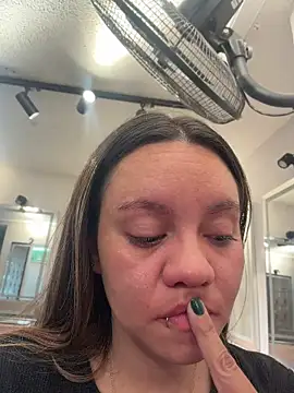 Sky Junne online show from 04/14/26, 04:35