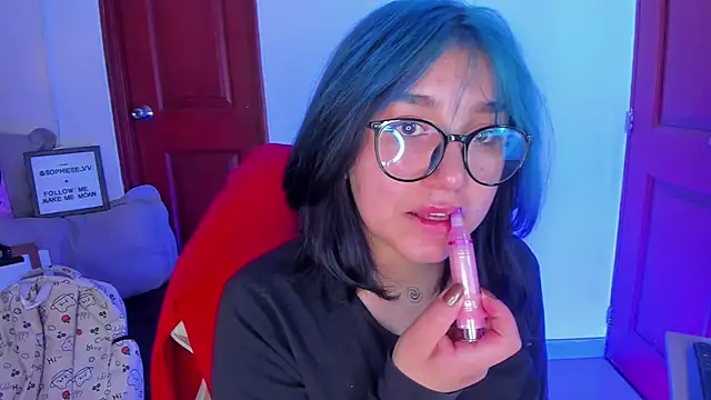 sophiievv online show from 02/17/26, 06:36