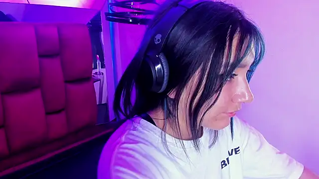 sophiievv online show from 04/30/26, 05:08