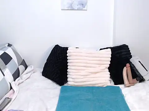 Zaira sweet online show from 10/14/25, 05:58