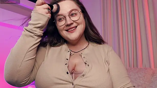 Alissa S online show from 09/11/25, 04:40