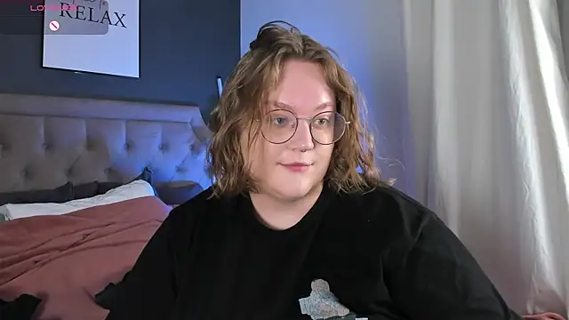 Alissa S online show from 10/08/25, 01:20