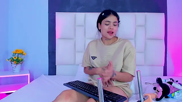 SammyRose  online show from 11/10/25, 07:29