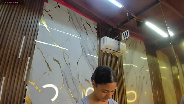 VictoriaDuart online show from 03/25/26, 08:26