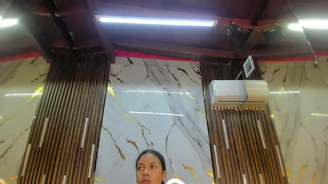 VictoriaDuart online show from 03/29/26, 09:04