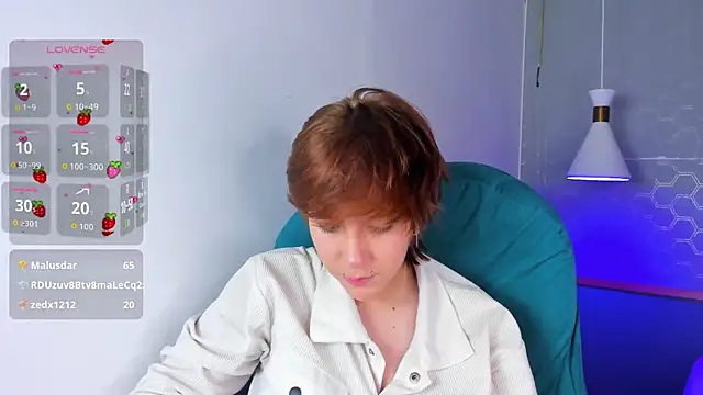 Tsuki Maru online show from 05/23/26, 07:35