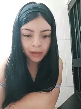 LunaJacobs online show from 11/25/25, 11:38