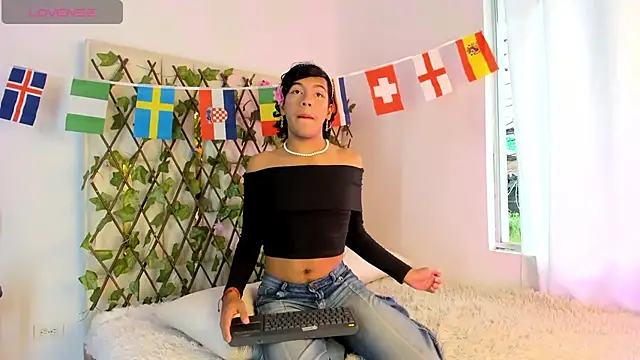 E R O S  online show from 06/27/26, 12:10