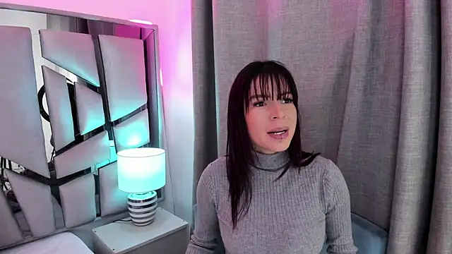  valeria saenz  online show from 07/06/26, 02:19