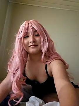 Hellenlin online show from 09/19/25, 04:40