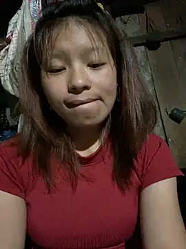 Snapshot of Mai_bb chatting on 10/15/25, 01:22 Mai bb online show from 10/15/25, 01:22