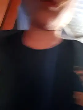 Snapshot of ALIENHR38 chatting on 02/14/26, 03:25 ALIENHR38 online show from 02/14/26, 03:25