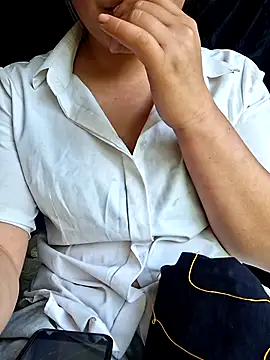 ALIENHR38 online show from 04/05/26, 05:04