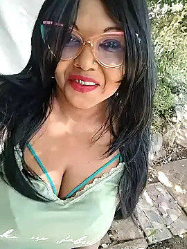 hemilynthomas2467 online show from 03/25/26, 12:11