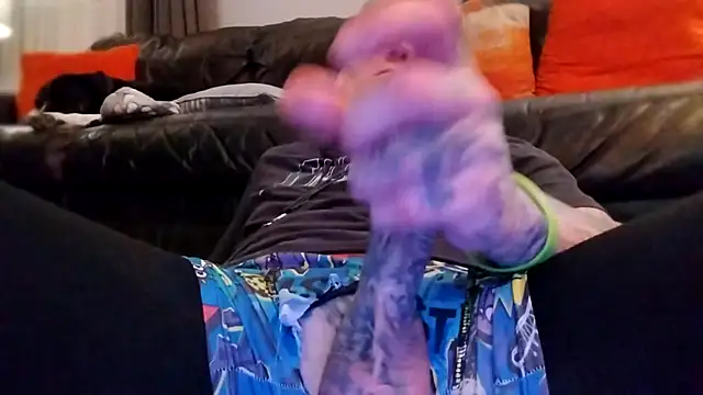 MRTATTWO online show from 09/18/25, 01:18