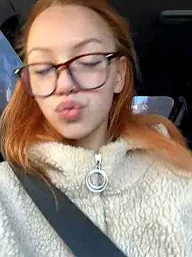 Amore Mia  online show from 10/08/25, 06:22