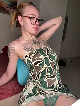Amore Mia  online show from 07/25/26, 01:15