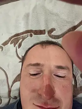 Snapshot of zurab39 chatting on 11/09/25, 08:18 zurab39 online show from 11/09/25, 08:18