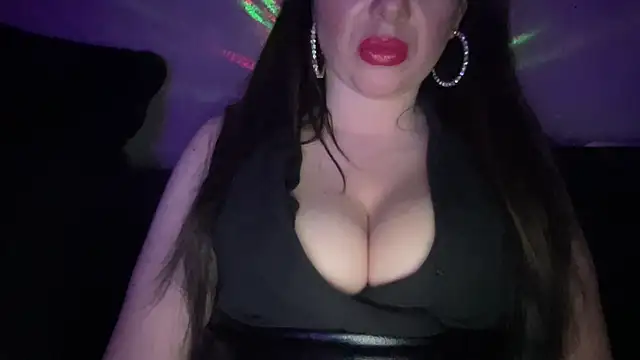 Djelina940 online show from 01/11/26, 08:47