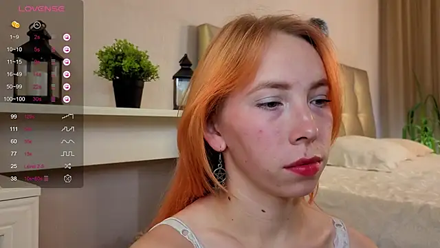 Snapshot of JuliannaWenger chatting on 09/21/25, 04:52 JuliannaWenger online show from 09/21/25, 04:52