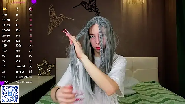 JuliannaWenger online show from 01/13/26, 04:34