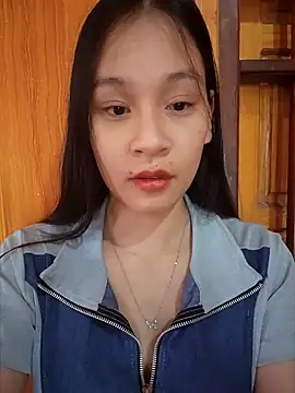 ChiecumBae online show from 10/18/25, 03:42