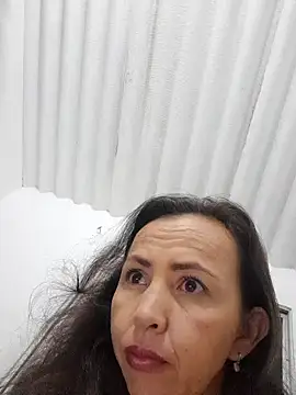 zaira spice online show from 10/05/25, 08:56