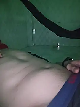 Snapshot of 11quan11 chatting on 10/29/25, 02:19 11quan11 online show from 10/29/25, 02:19