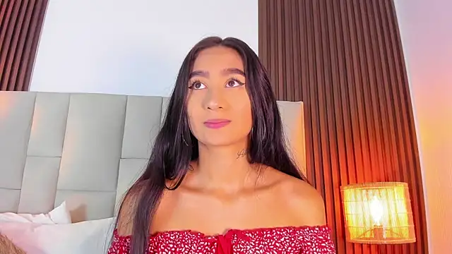 Nicolqueen  online show from 05/08/26, 11:15