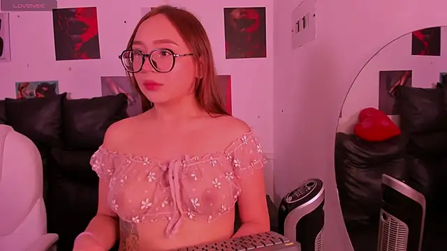 koraline 333 online show from 04/07/26, 01:33