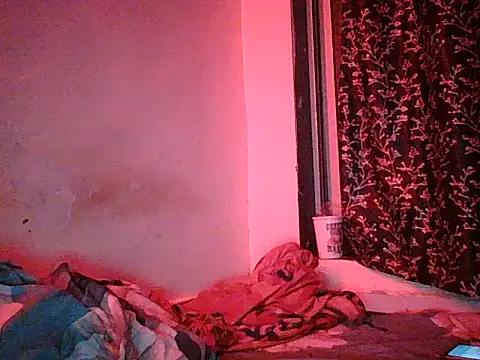 Snapshot of IndianSinsGlow chatting on 11/23/25, 09:14 IndianSinsGlow online show from 11/23/25, 09:14