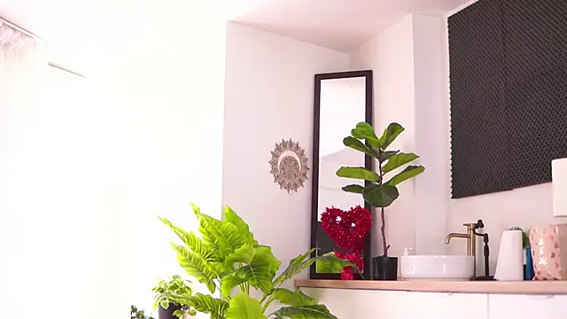 Snapshot of AishaaDevoe chatting on 02/14/26, 10:45 AishaaDevoe online show from 02/14/26, 10:45