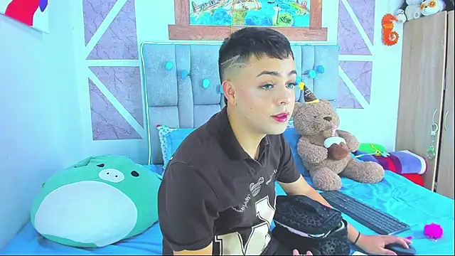 christopher Hot online show from 03/30/26, 07:26