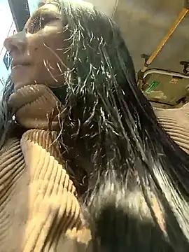 missashlyrosette online show from 03/25/26, 04:02