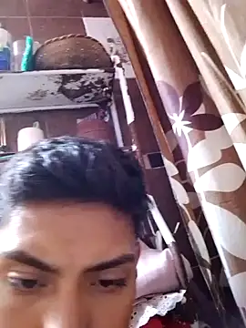 Snapshot of aispuro8505 chatting on 09/29/25, 07:24 aispuro8505 online show from 09/29/25, 07:24