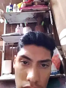 Snapshot of aispuro8505 chatting on 10/08/25, 07:06 aispuro8505 online show from 10/08/25, 07:06