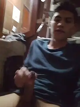 aispuro8505 online show from 02/12/26, 07:25