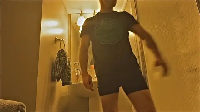 DILFiGuess11 online show from 10/23/25, 02:22