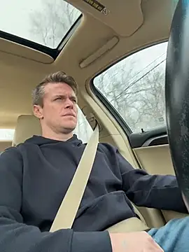 DILFiGuess11 online show from 01/10/26, 03:47