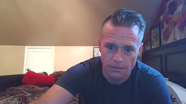 DILFiGuess11 online show from 05/31/26, 02:57