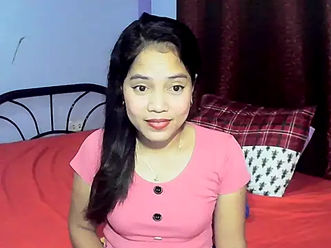 Snapshot of xmaldita18 chatting on 11/23/25, 02:28 xmaldita18 online show from 11/23/25, 02:28
