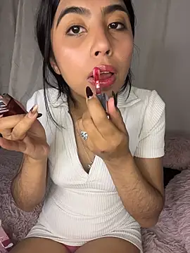 DianeSuns  online show from 03/25/26, 04:51