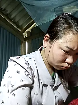 may-squirl online show from 12/16/25, 01:10