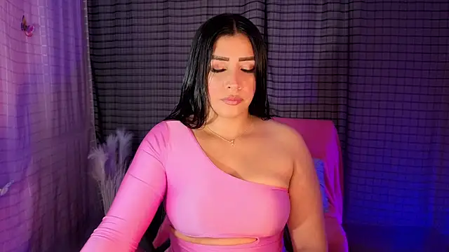 Kayleemorales online show from 01/15/26, 04:55