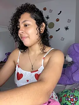 ViolettaMiller  online show from 10/18/25, 01:30